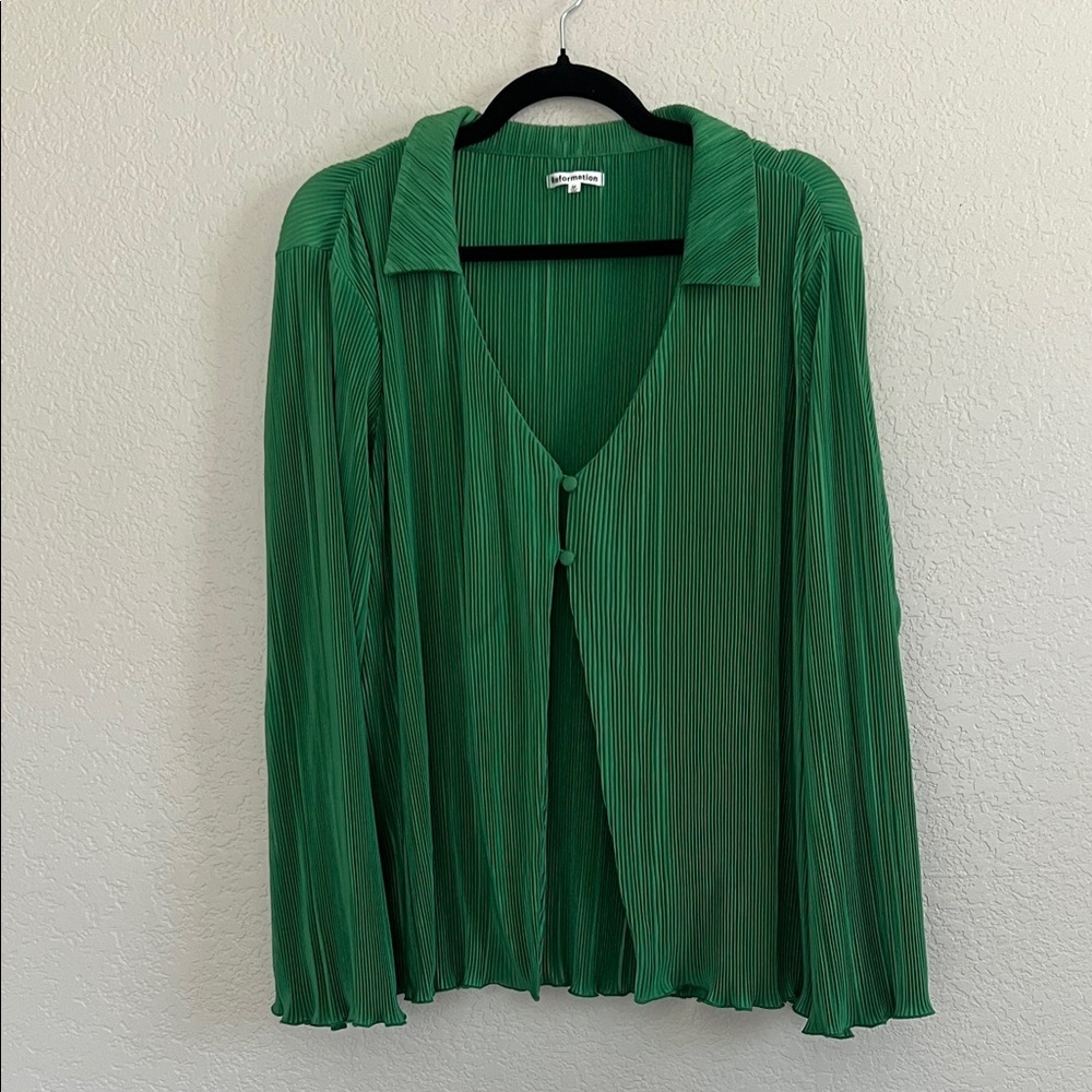 Reformation Laylin Plisse Green Oversized . Size M - Picture 4 of 14